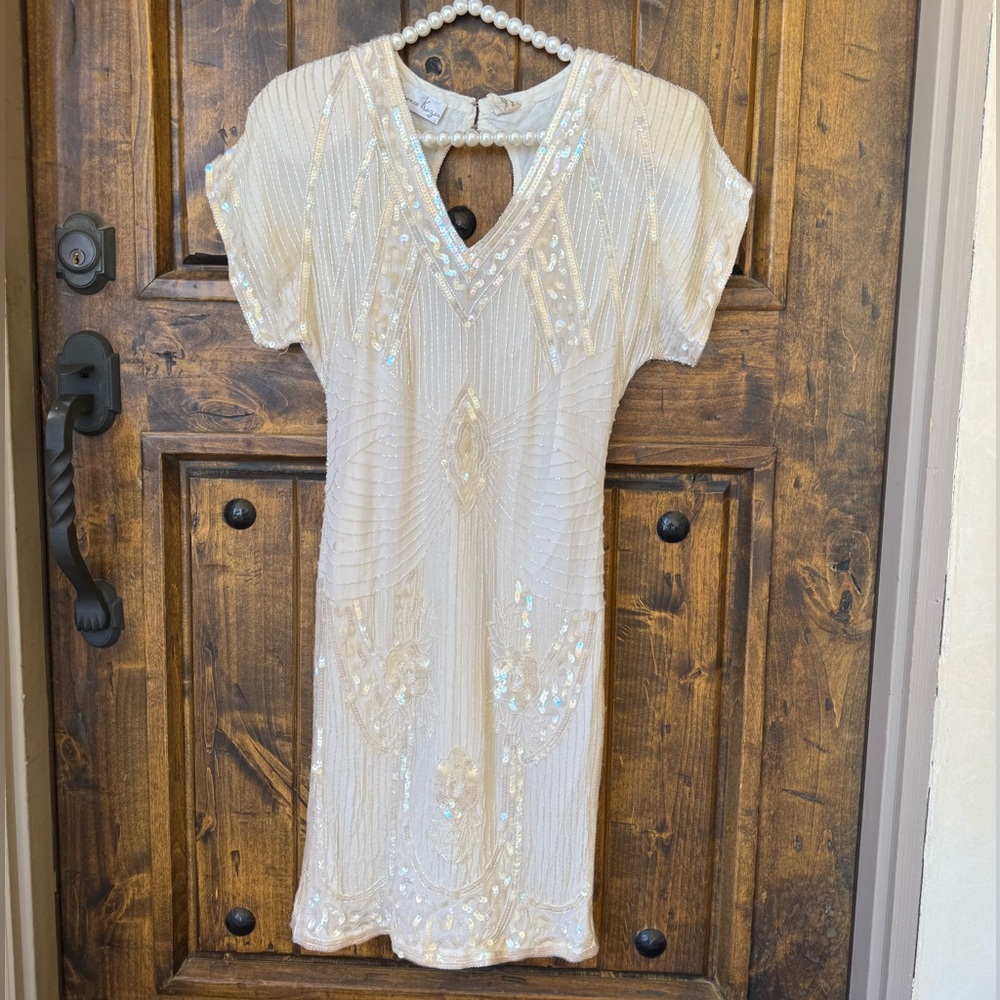 LAURENCE KAZAR Elegant Ivory Sequined Beaded Vtg 100% Silk Dress Wedding Small